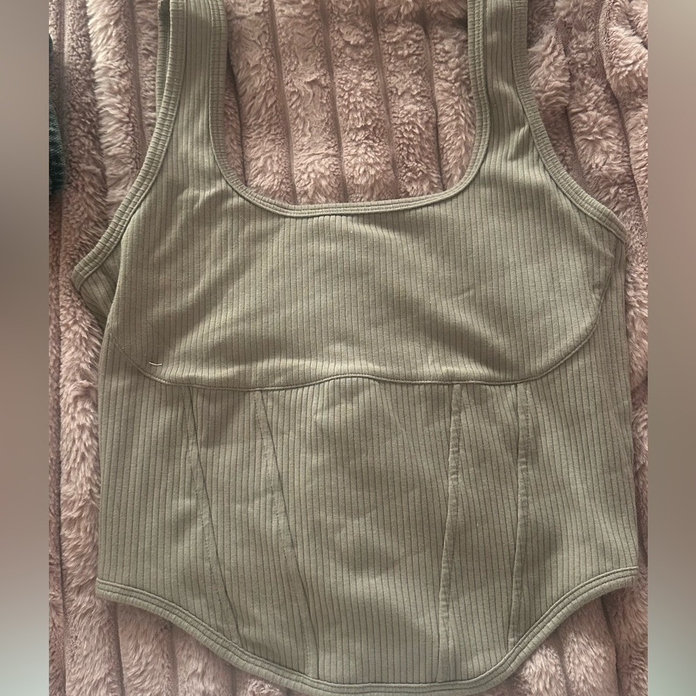 Beige purple top